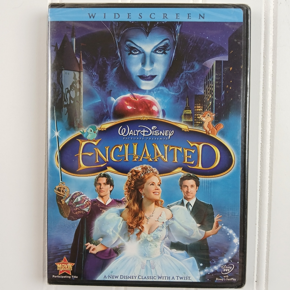 Disney  Enchanted DVD Movie NEW SEALED Family Amy Adams Patrick Dempsey
